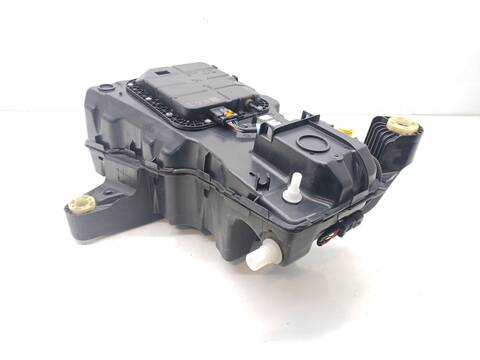 Foto 3ª: Deposito AdBlue Toyota Proace 1.5 D-4D 130 BKYMA) 131CV 96KW [DV5RC] (2022)