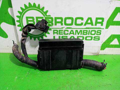 Foto 3ª: Caja Reles Fusibles Nissan Juke ACENTA AUT. 117CV [HR16DE] (2010)