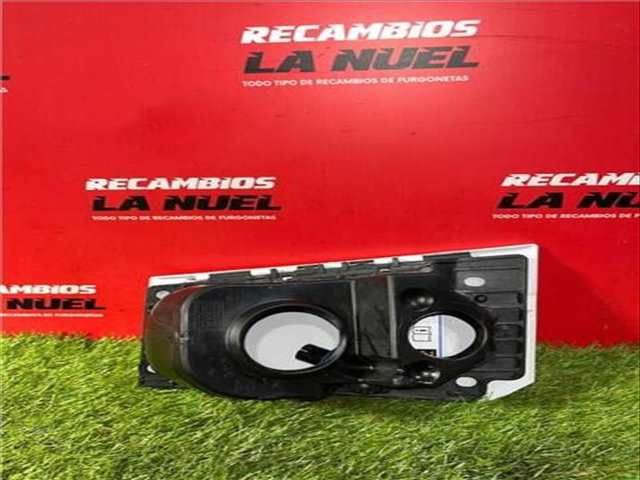 Foto 3ª: Tapa Exterior Combustible Citroen Jumper 2.2 33 L2H1 BLUEHDI 140 [2 2 LTR. - 103 KW BLUE-HDI FAP CAT] 140CV FURGON [4H03] (2022)