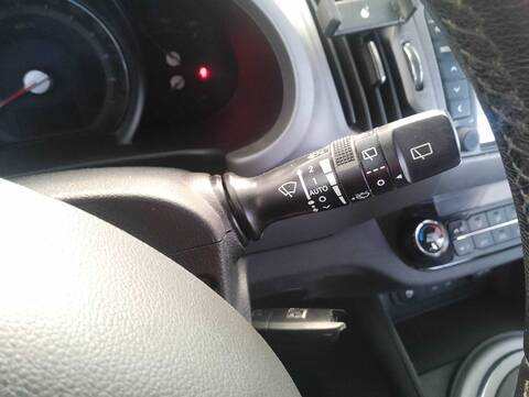 Foto 2ª: Mando Multifuncion Kia Sportage BUSINESS 2WD 116CV 85KW [D4FD] (2015)
