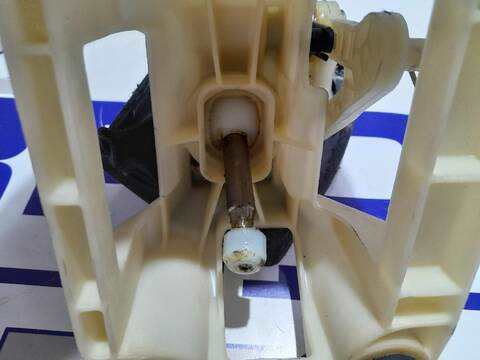 Foto 3ª: Palanca de Cambio Hyundai Getz 1.5 CRDI CAT 82CV [D3EA] (2002)