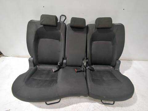 Foto 2ª: Asientos Traseros Nissan Qashqai 1.5 DCI 110CV [K9K 430] (2006)