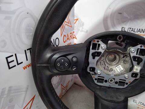 Foto 4ª: Volante Mini Countryman COOPER D 112CV 82KW [N47C20A] (2016)