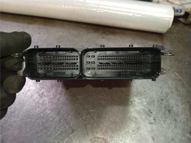 Foto 3ª: Centralita Motor ECU Audi A4 2.0 TDI 16V (103KW) [2.0 LTR. - 103 KW TDI] [BLB]