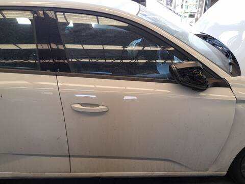 Puerta Delantera Derecha Peugeot 308 BLUEHDI 130 FCYHZL FCYHZT) 131CV 96KW