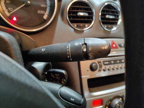 Mando Multifuncion Peugeot 308 5FW