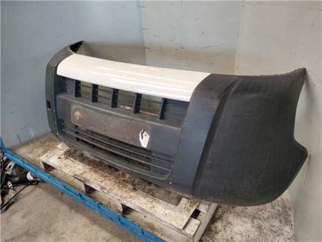 Foto 3ª: Paragolpes Delantero Citroen Nemo 1.3 ATTRACTION [1.3 LTR. - 59 KW HDI FAP] (2008 _)