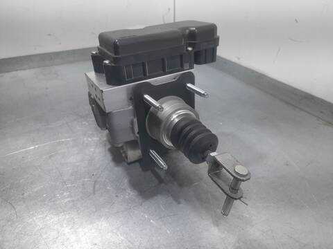 Foto 3ª: Bomba Freno Toyota Corolla HYBRID ACTIVE 98CV 72KW [2ZR] (2019)