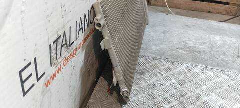 Foto 3ª: Radiador Calefaccion A.A. Renault Megane EMOTION BERLINA 110CV 81KW III BERLINA 5 P [K4M R8] (2011)