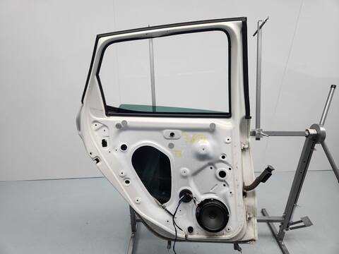 Foto 3ª: Puerta Trasera Izquierda Seat Arona FR 116CV 85KW [DKR] (2019)