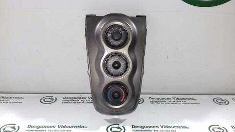 Mando Calefacción A. A. Toyota Yaris 1.4 TD CAT 90CV 66KW