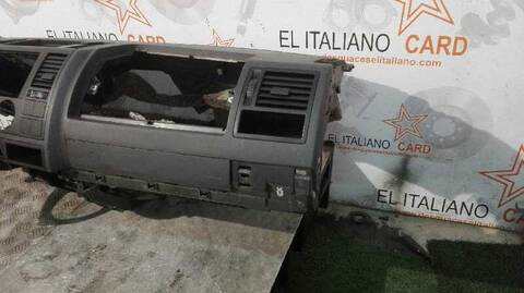 Foto 3ª: Salpicadero Volkswagen Transporter 1.9 TDI T5 BUS