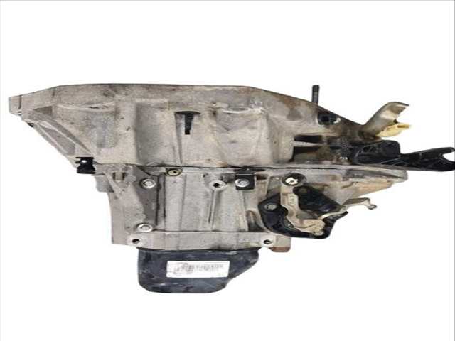 Foto 2ª: Caja Cambios Dacia Duster 1.5 DCI HSAJ) (2010)