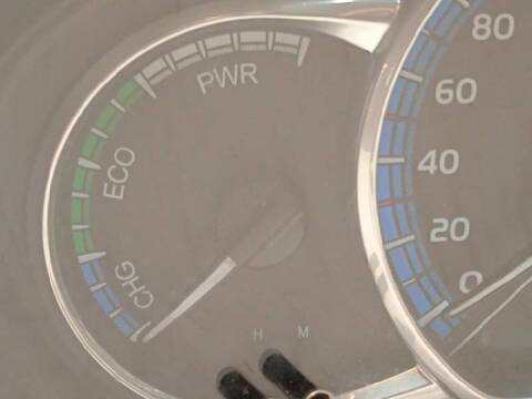 Foto 4ª: Cuadro de Instrumentos Toyota Yaris HYBRID FEEL 101CV 74KW [1NZFXE] (2015)