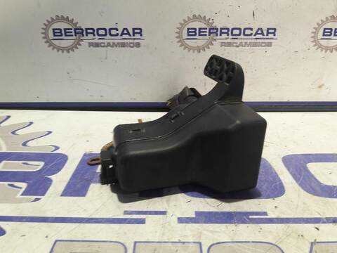 Foto 2ª: Caja Reles Fusibles Toyota Corolla 1.4 TD CAT 90CV [1NDTV] (2001)