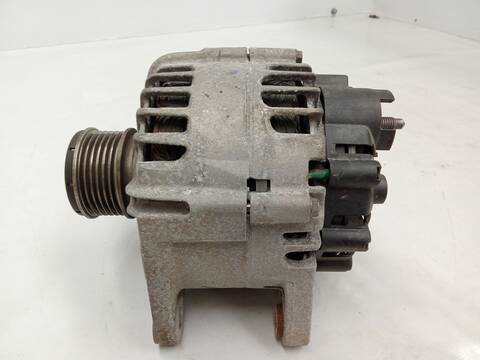 Foto 4ª: Alternador Dacia Duster 1.5 DCI 4X4 HSMC HSMD) 110CV 81KW [K9K 858,K9K 898] (2012)