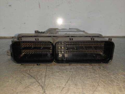 Foto 2ª: Centralita Motor ECU Audi A4 BASICO AVANT 170CV 125KW [CAH] (2011)