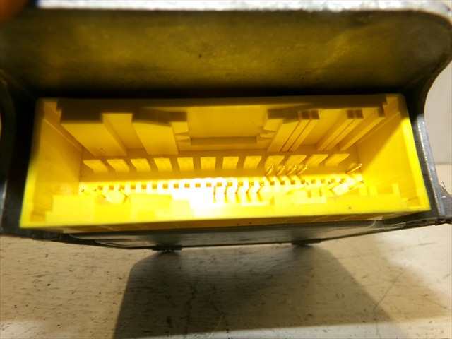 Foto 3ª: Centralita Airbag Skoda Octavia 1.9 TDI 1996-2004 [ALH] (2004)