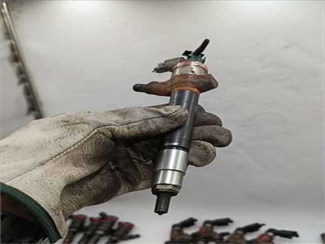 Foto 2ª: Inyectores Citroen Jumper 2.5 DIESEL