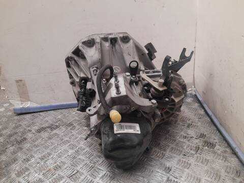 Foto 3ª: Caja Cambios Dacia Logan 1.5 DCI 90CV 66KW [K9K612] (2014)