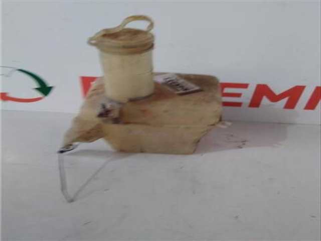 Deposito Limpiaparabrisas Toyota Corolla 1.3