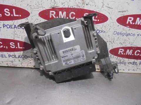 Centralita Motor ECU Kia Carens CONCEPT 140CV 103KW