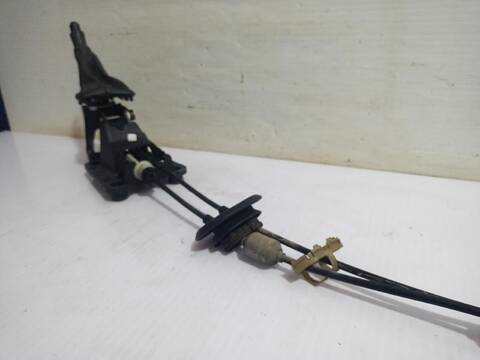 Foto 3ª: Palanca de Cambio Peugeot 207 CONFORT 90CV [9HXDV6ATED4] (2006)