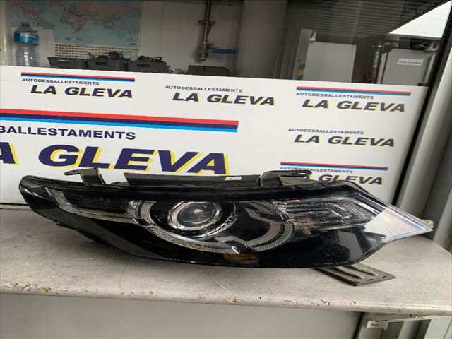 Faro Derecho Land Rover Discovery 2.0 DTD 179CV 0CV
