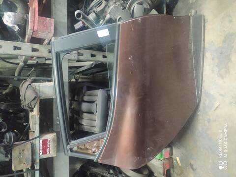 Puerta Trasera Derecha Renault Clio EXPRESSION 75CV 55KW