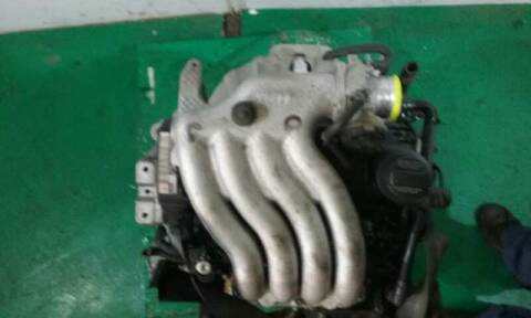 Foto 1ª: Motor Completo Volkswagen Golf 2.0 BERLINA 116CV 85KW [AZH] (2001)
