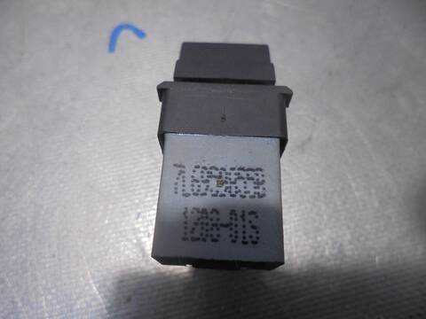 Foto 2ª: Botonera Elevalunas Seat Ibiza 1.9 TDI 105CV 77KW [BLS] (2008)