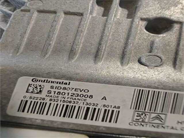 Foto 2ª: Centralita Motor ECU Peugeot 3008 1.6 PREMIUM [1.6 LTR. - 80 KW HDI FAP CAT (9HZ - DV6TED4)] [9HZ / DV6TED4]