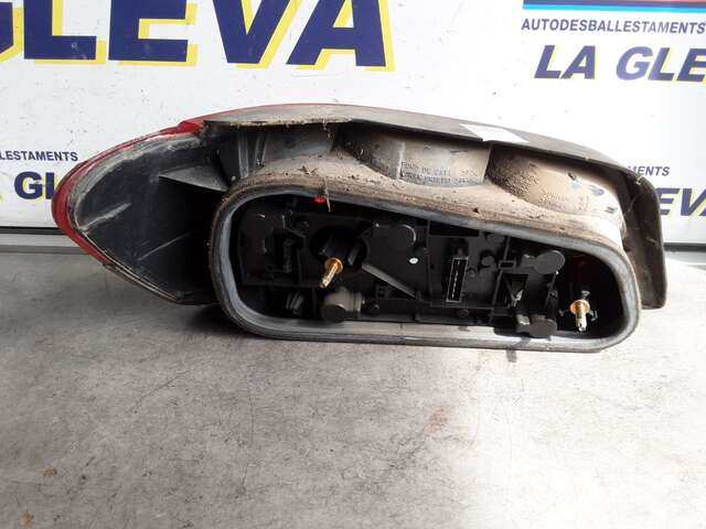 Foto 2ª: Piloto Trasero Derecho Peugeot 306 1.6 8V [NFZ] (2001)