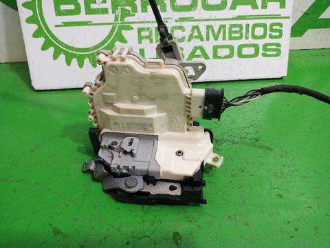 Foto 2ª: Cerradura Puerta Trasera Derecha Seat Altea STYLE ECOMOTIVE 105CV [CAYC] (2006)