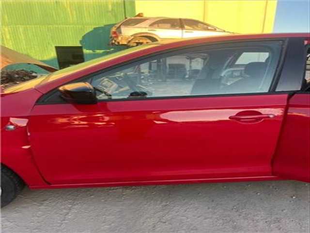Puerta Delantera Izquierda Skoda Rapid 1.6 TDI 105CV 77KW