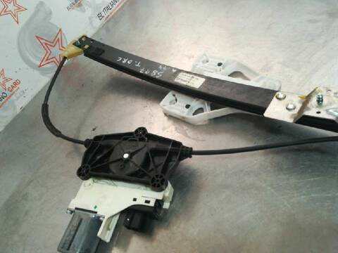 Foto 4ª: Elevalunas Manual Trasero Derecho Audi A4 BASICO 143CV 105KW [CAGA] (2009)