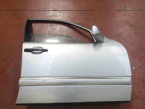 Puerta Delantera Derecha Mercedes Clase E 180 3.0 DIESEL CAT 136CV