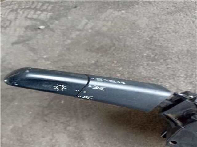 Foto 3ª: Mando Multifuncion Mercedes Vito 2.2 110 CDI (638.094) [2.2 LTR. - 75 KW 16V CDI TURBODIESEL CAT] [611980]