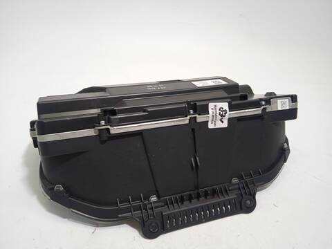 Foto 4ª: Cuadro de Instrumentos Volvo XC 40 2.0 DIESEL CAT 150CV 110KW [D4204T16] (2020)