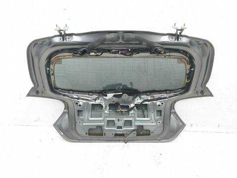 Foto 3ª: Portón Mercedes Clase A 140 A 200 CDI 176.008) (2014)