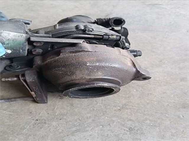 Foto 3ª: Turbocompresor Renault Scenic 1.9 DYNAMIQUE [1.9 LTR. - 96 KW DCI DIESEL FAP] (JM)(2003-_) [F9Q 803]