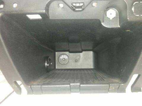 Foto 2ª: Guantera Ford Focus AMBIENTE D) BERLINA 116CV 85KW [KKDA] (2006)