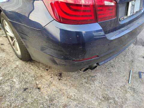 Foto 2ª: Paragolpes Trasero Bmw Serie 5 518 N53B30A BERLINA (2011)