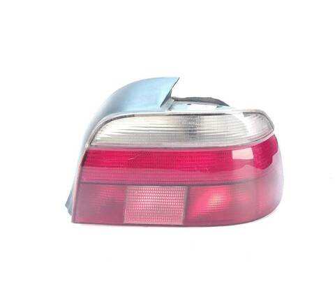 Foto 2ª: Piloto Trasero Derecho Bmw Serie 5 525 2.5 D 163CV 120KW E39) M57D25 (1995)