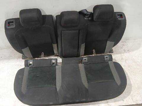 Foto 2ª: Asientos Traseros Nissan Qashqai 1.5 DCI 116CV [K9K 872] (2013)