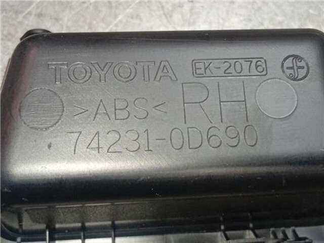 Foto 2ª: Botonera Elevalunas Toyota Yaris HÍBRIDO HYBRID ACTIVE [HÍBRIDO 74 KW ( 1.5 LTR. - 55 KW 16V)]