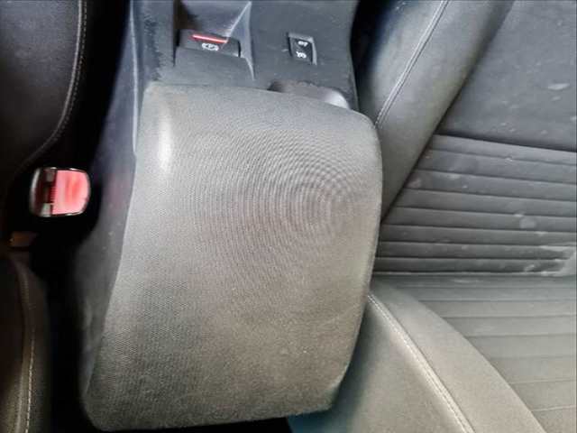 Consola Central Renault Megane BUSINESS 110CV 81KW III SPORT TOURER