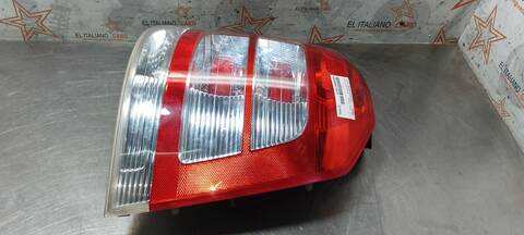 Foto 3ª: Piloto Trasero Derecho Opel Zafira ENERGY 110CV 81KW [Z17DTR] (2007)