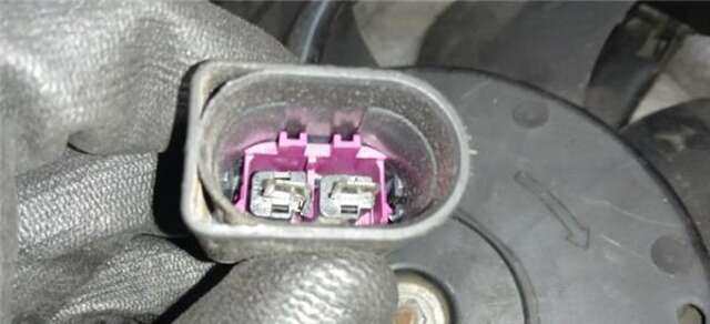 Foto 2ª: Electroventilador Volkswagen Passat 1.9 TDI (131 CV) [AVF]