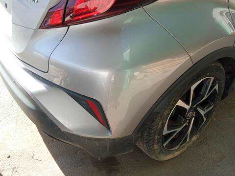 Foto 3ª: Paragolpes Trasero Toyota CHR 1.8 HYBRID ZYX10_ ZYX11_) 122CV 90KW [2ZR-FXE] (2022)